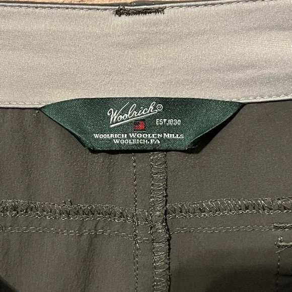 🌻 Woolrich Mens size 32 Slate Hiking Camping Cargo Shorts Outdoor Activewear - Picture 5 of 7